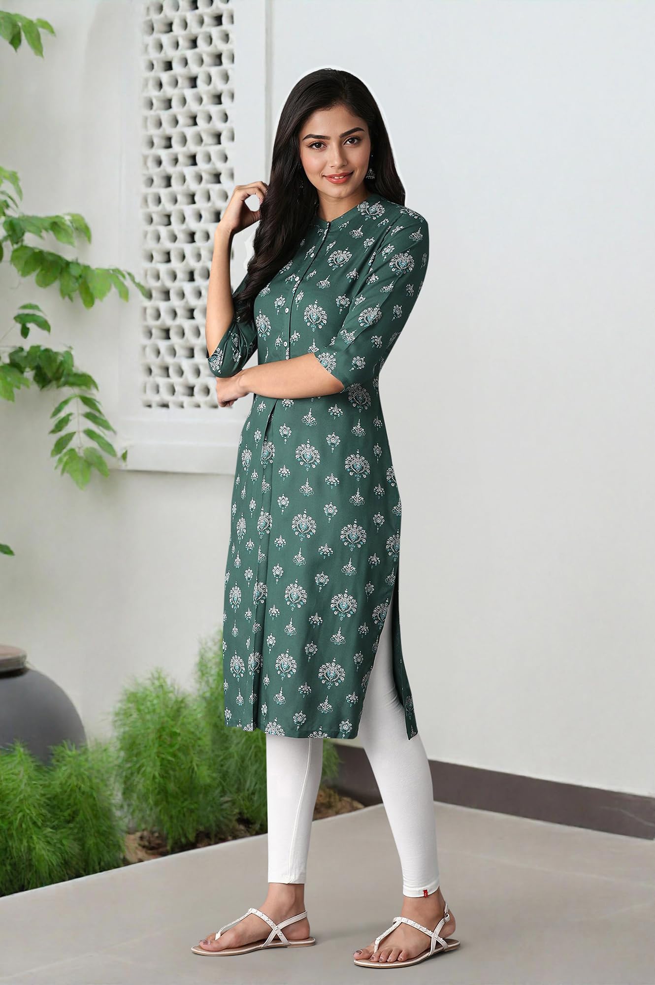 W Green Floral Printed Regular Kurta For Women