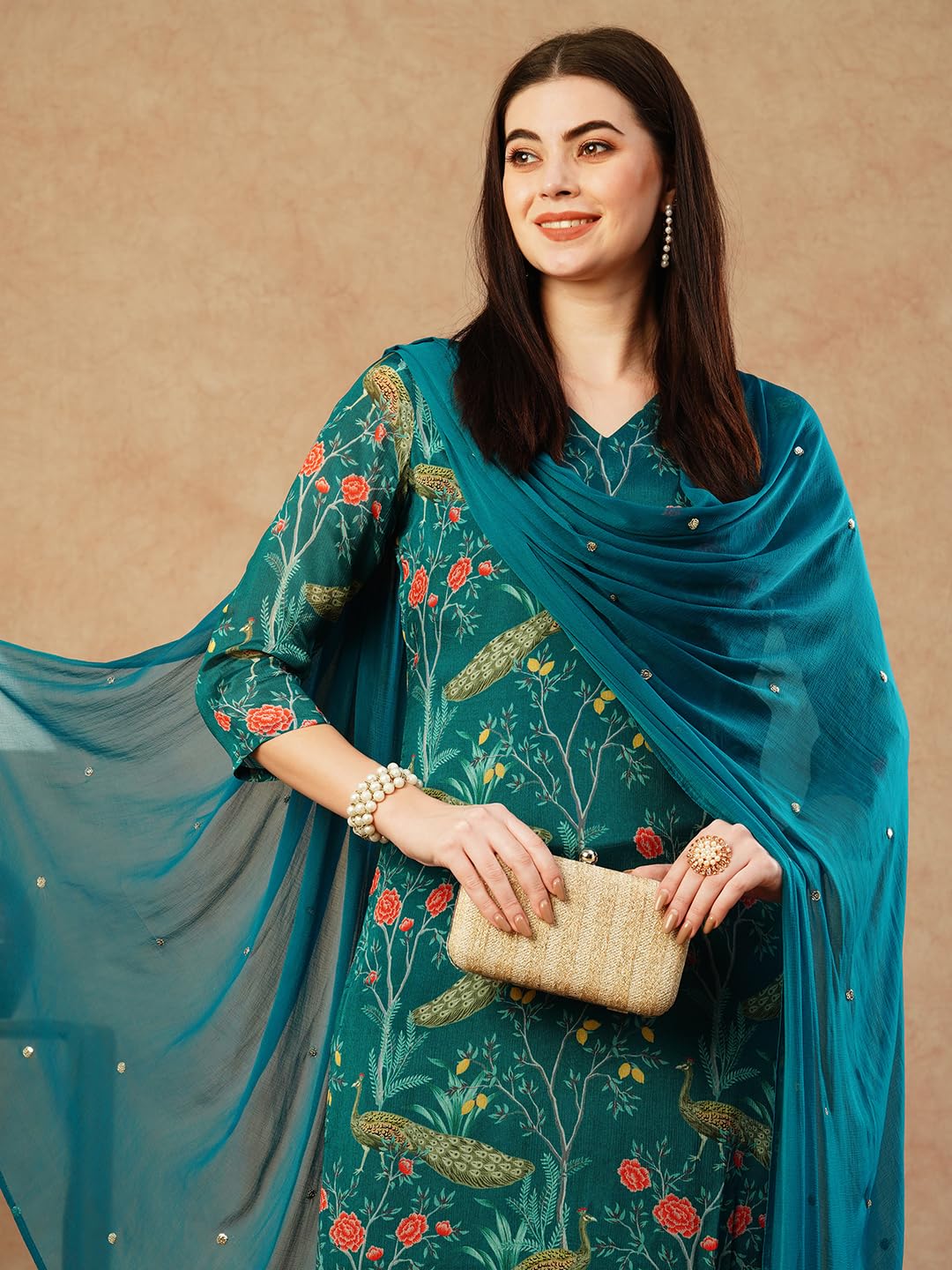 Gosriki WomenS Cotton Blend Straight Printed Kurta With Pant & Dupatta (Geto Rama-Nw-Gs_M_Green_Medium)