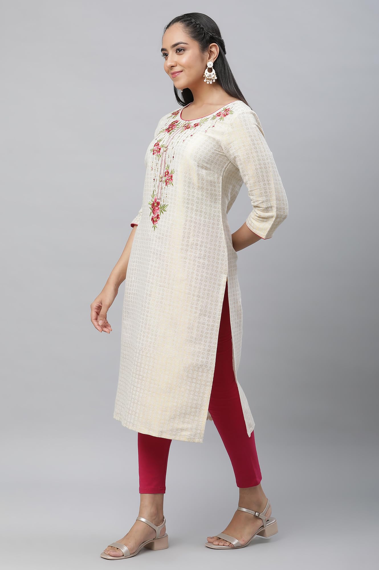 Aurelia Womens Cotton Blend Regular Kurta (24FEA14203-703930_Off White