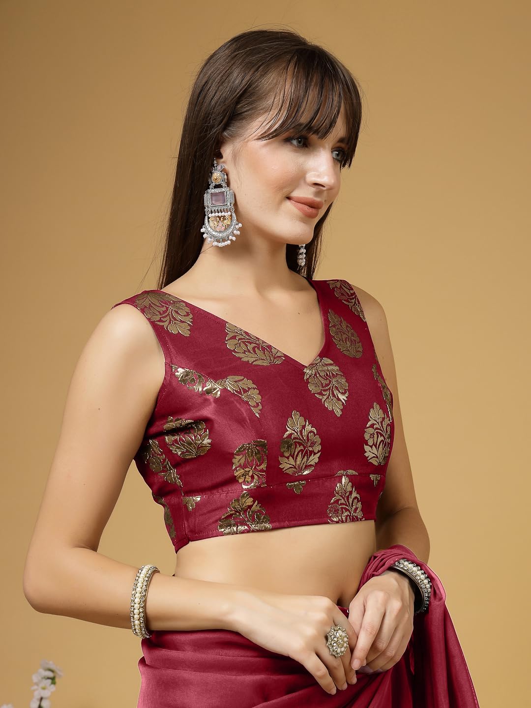 Oomph! WomenS Indian Ethnic Wear Designer Big Paisley Pattern Zari Work V Neck Sleeveless Indian Red Color Brocade Readymade Bl
