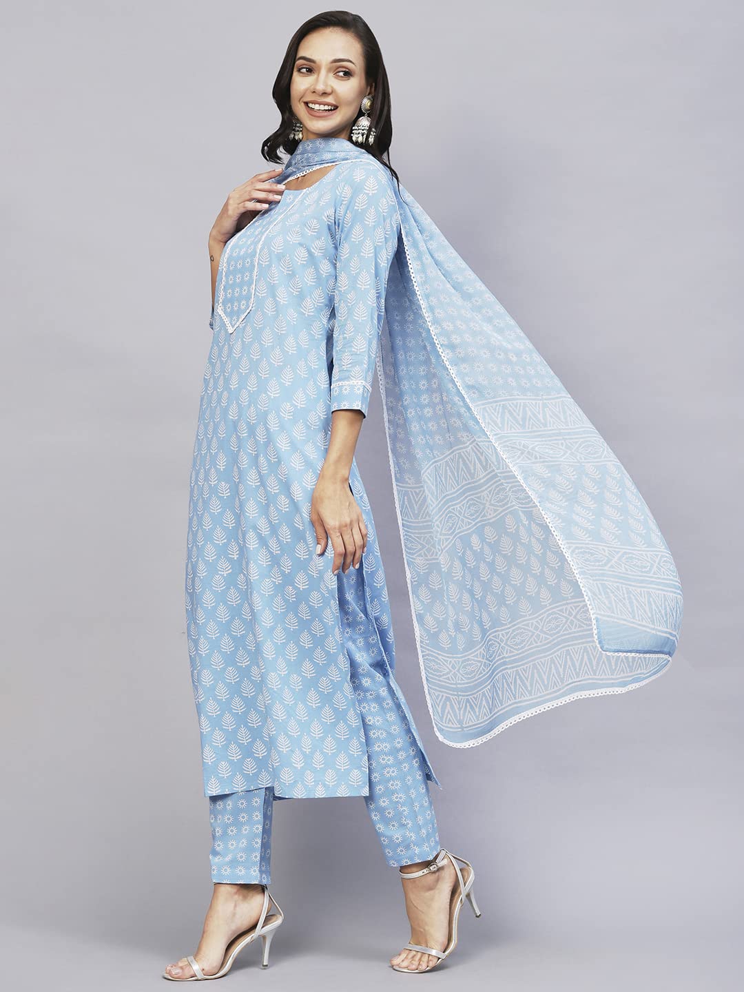 GoSriKi Women's Cotton Blend Straight Printed Kurta with Pant & Dupatta (Dooti Blue-GS)
