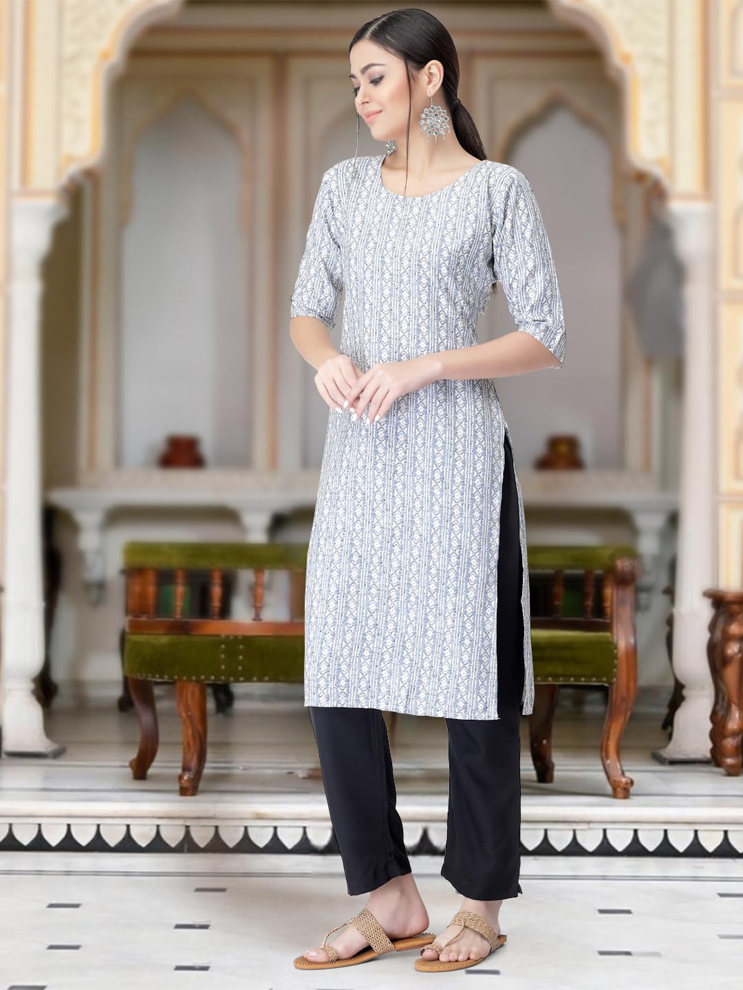 Tee Projekt Versatile Crepe Kurti & Pant Set For Women Printed Kurta Set