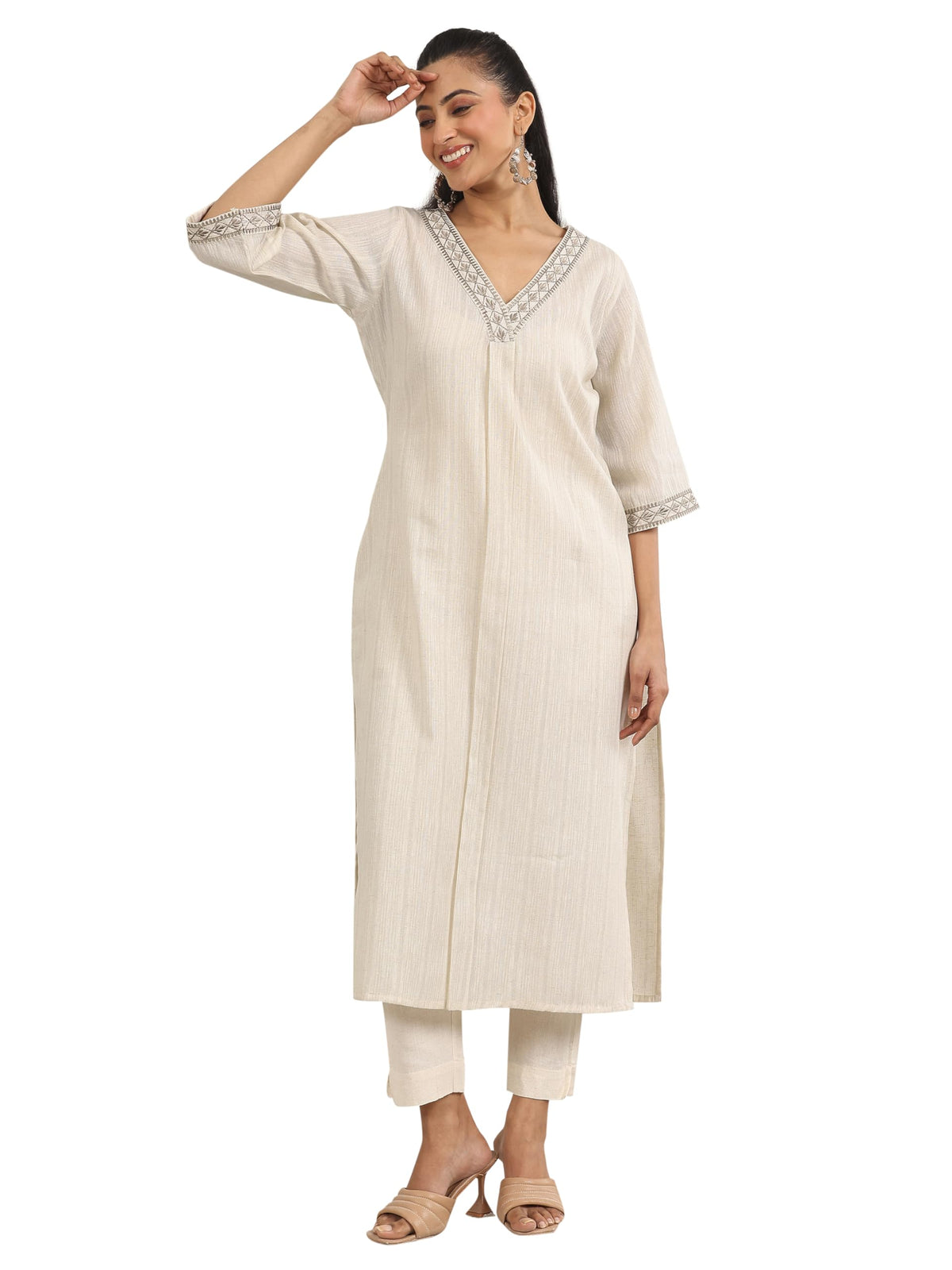 Libas WomenS Cotton Self Design Straight Kurtas (29469Or Off White