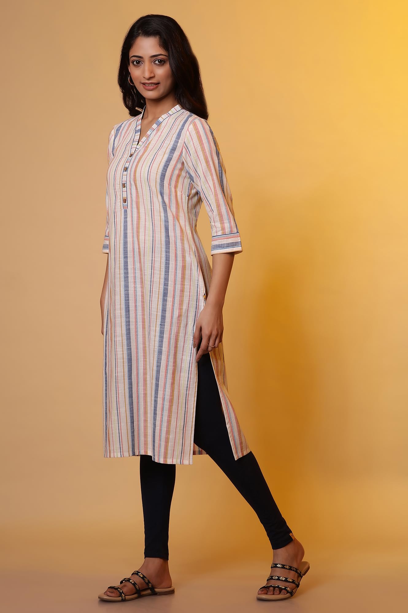 Aurelia WomenS Cotton Striped Regular Kurta (24Fea14847_Off White