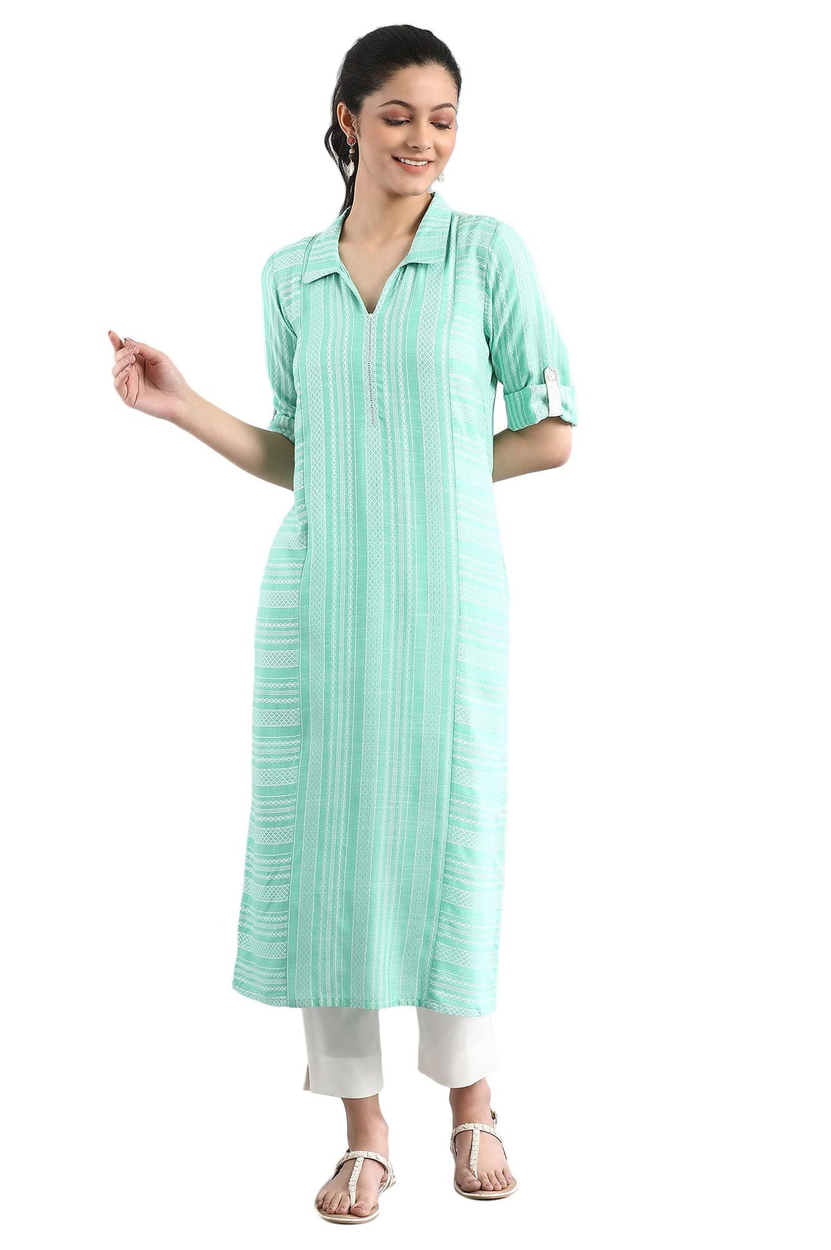 Aurelia Women Green Ethnic Shirt Collar Kurta In Geometric Print_22Fea12217-702095_L