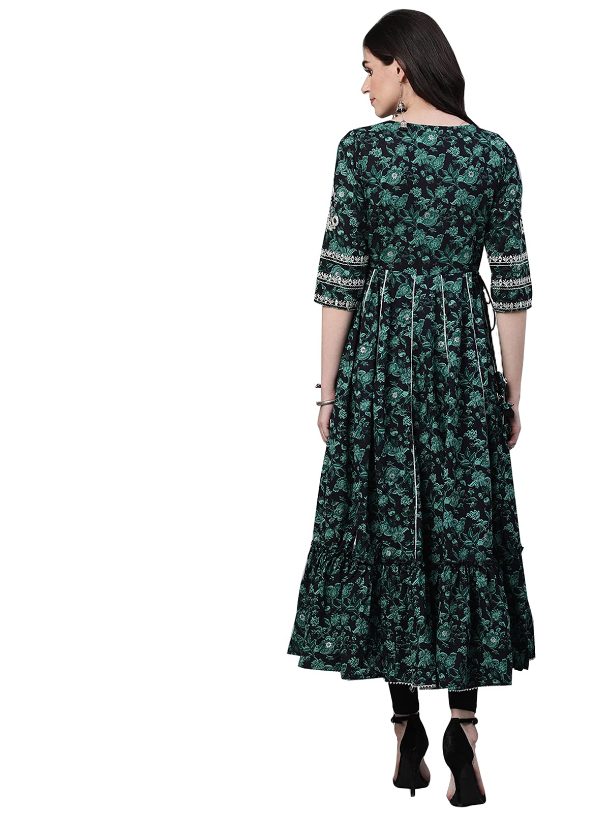 ishin Women's Cotton Embellished Regular Kurta