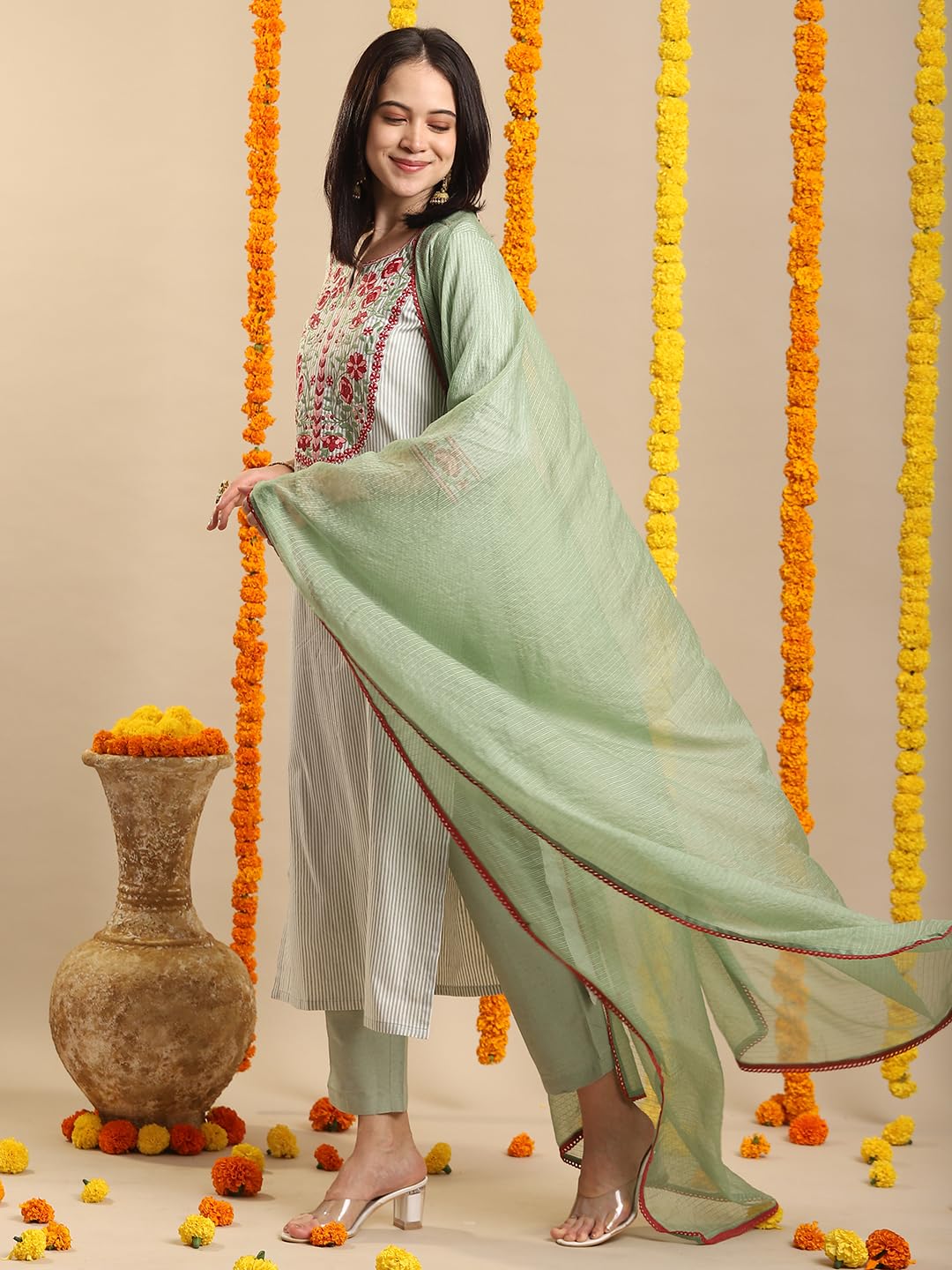 Gosriki WomenS Rayon Blend Embroidered Straight Kurta With Pant & Dupatta (Farigup-Green-Vks01-Gs_M_Green_Medium)