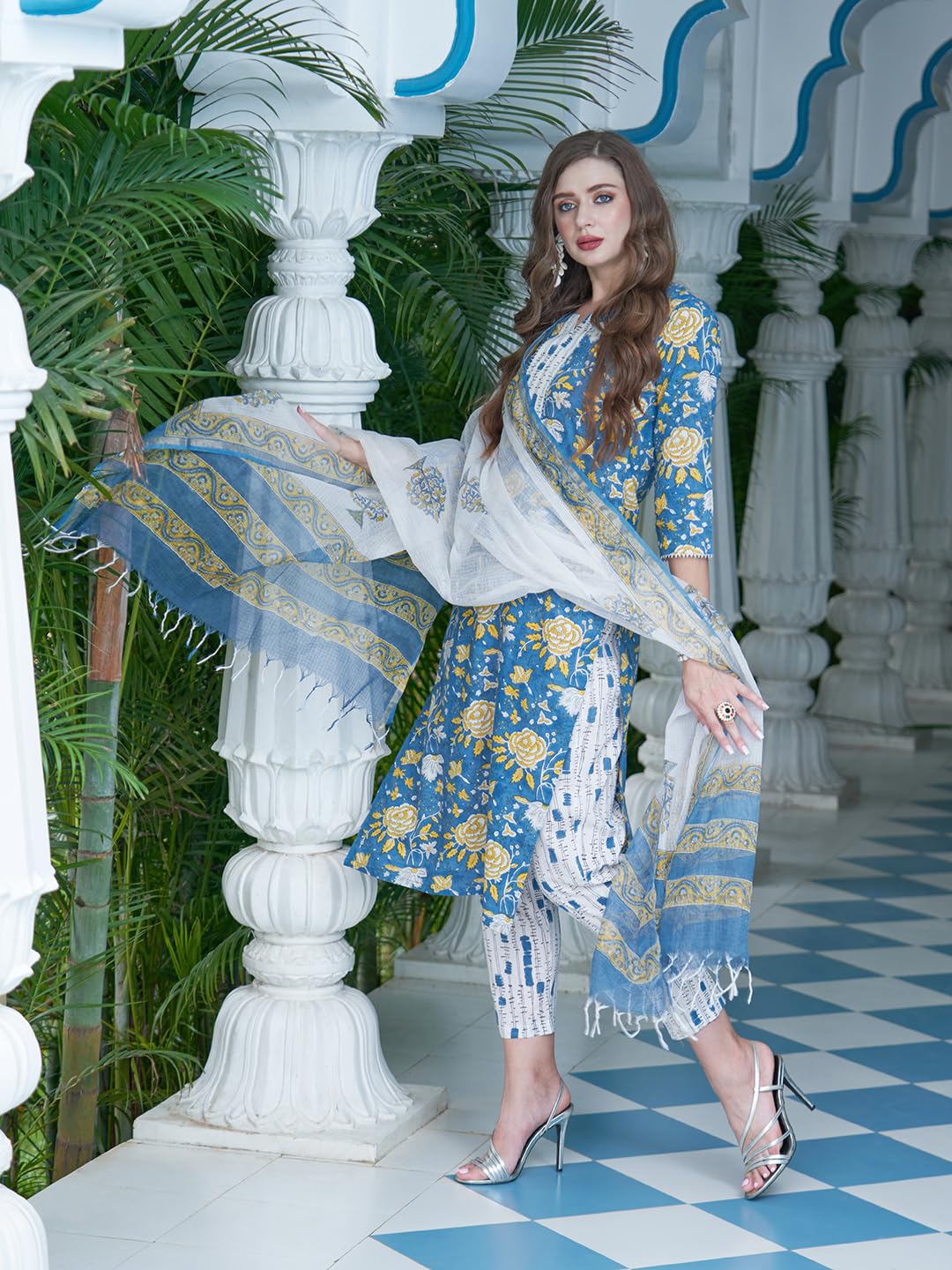GoSriKi Women's Cotton Blend Straight Printed Kurta with Pant & Dupatta (Rahi