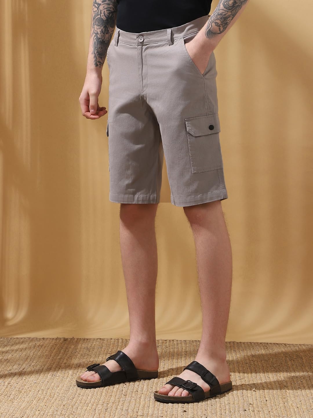 Dennis Lingo Men Knee Length Mid Rise Cargo Shorts Grey