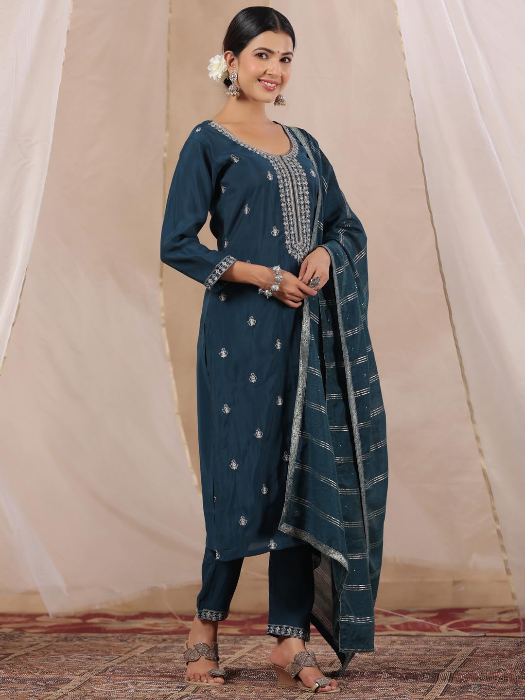 ishin Women's Silk Floral Regular Co-ord Sets