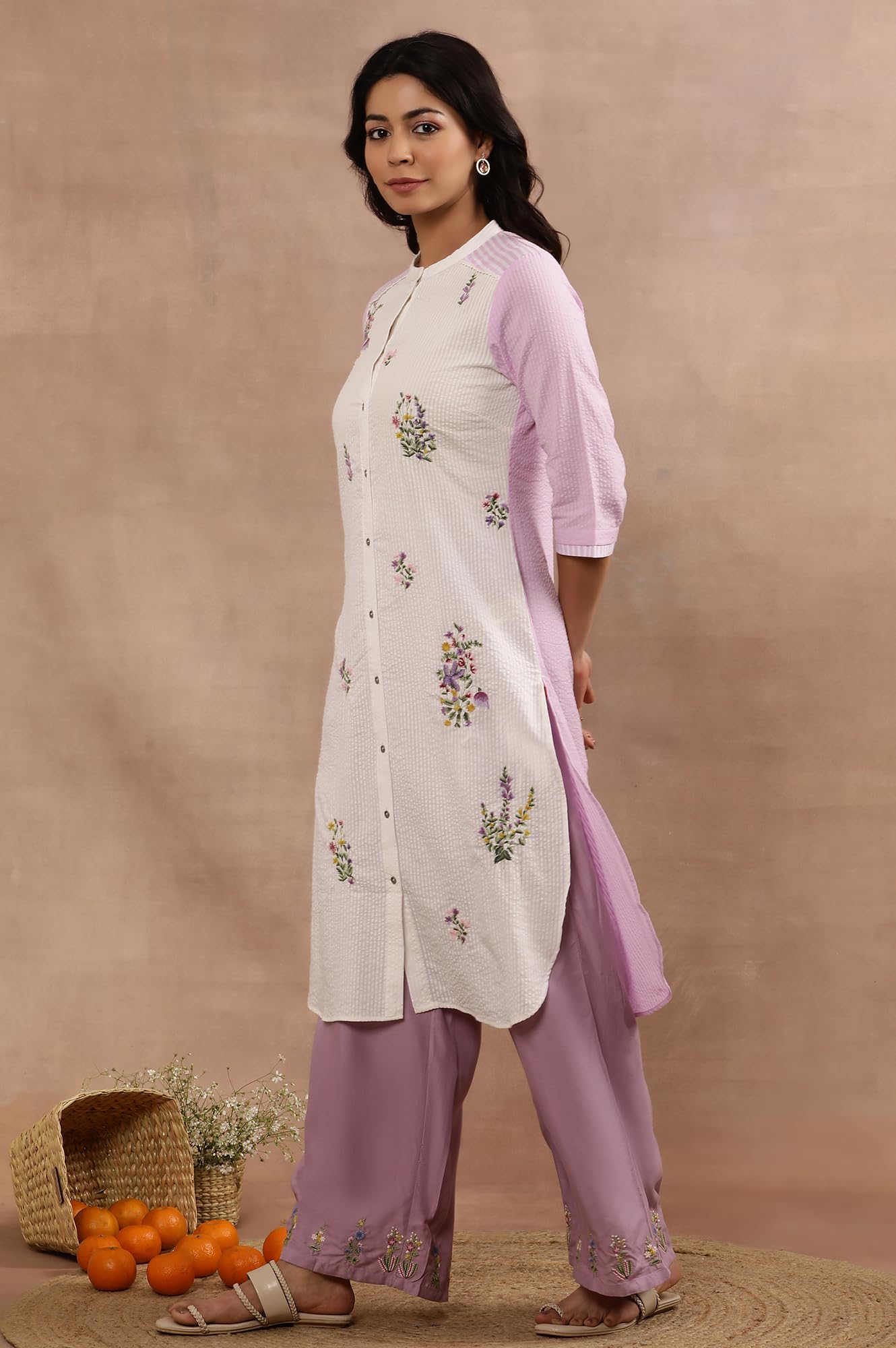 W for Woman Women Kurta & Parallel Pant