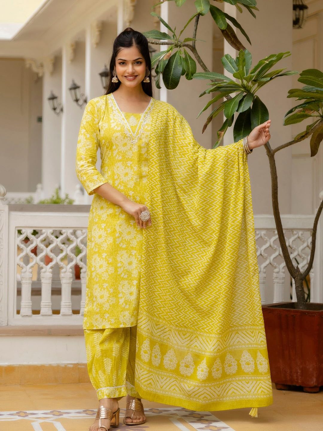 ANNI DESIGNER Rayon Blend Women Kurta With Patiala Pant With Dupatta Set