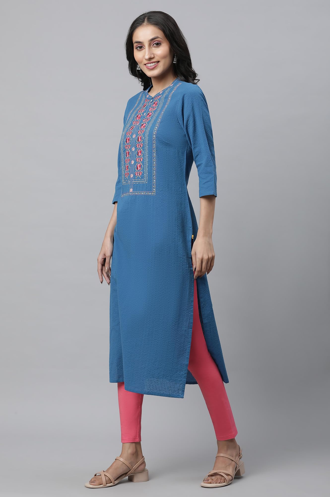 Aurelia WomenS Blue Floral Printed Printed Thread Work Cotton-Rayon Straight Long Kurta