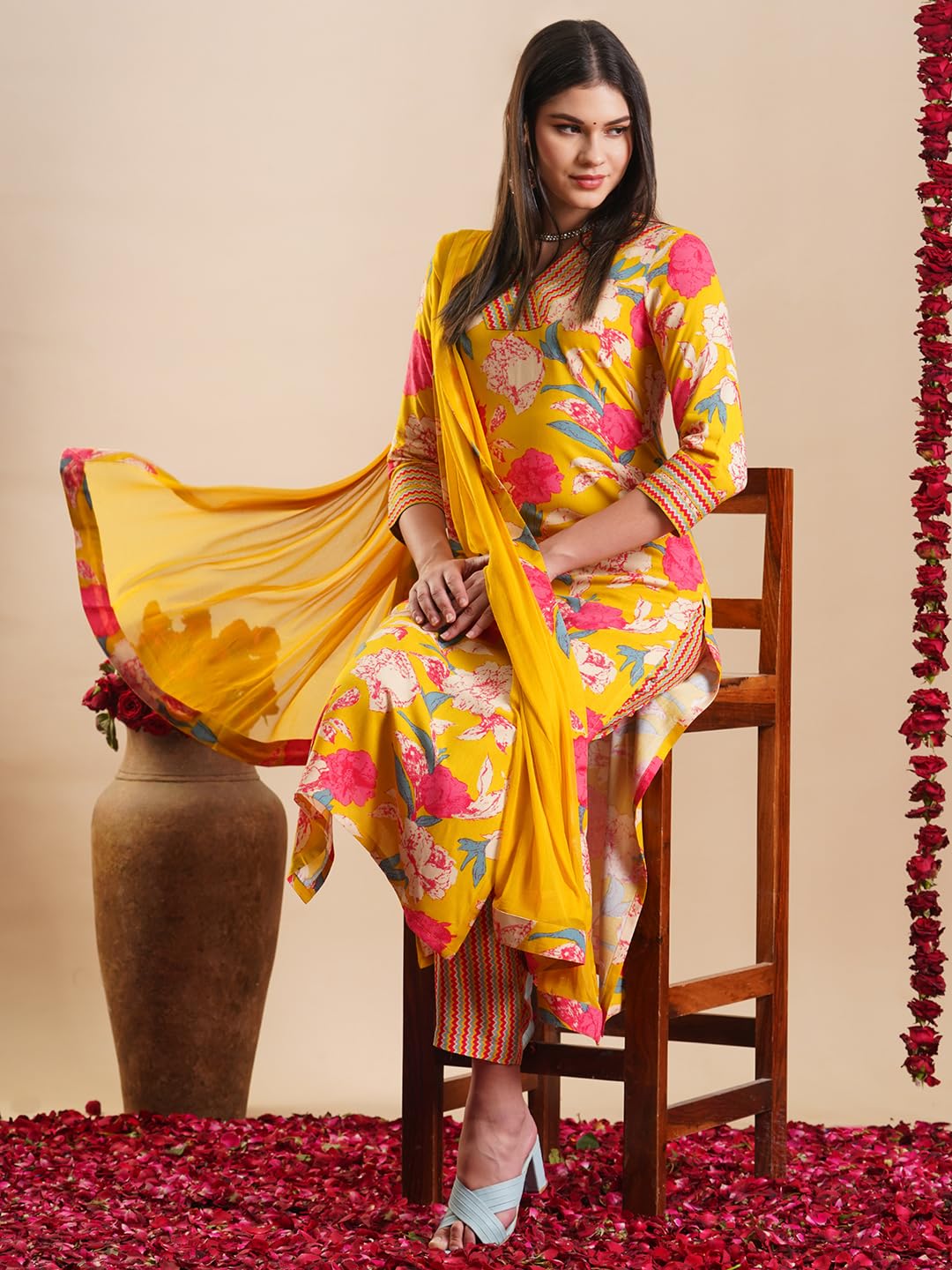 ANNI DESIGNER Women's Rayon Blend Casual Style Kurta With Pant & Dupatta