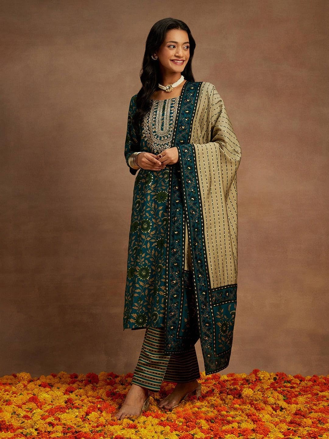 Libas WomenS Silk Blend Kurta Set (34626
