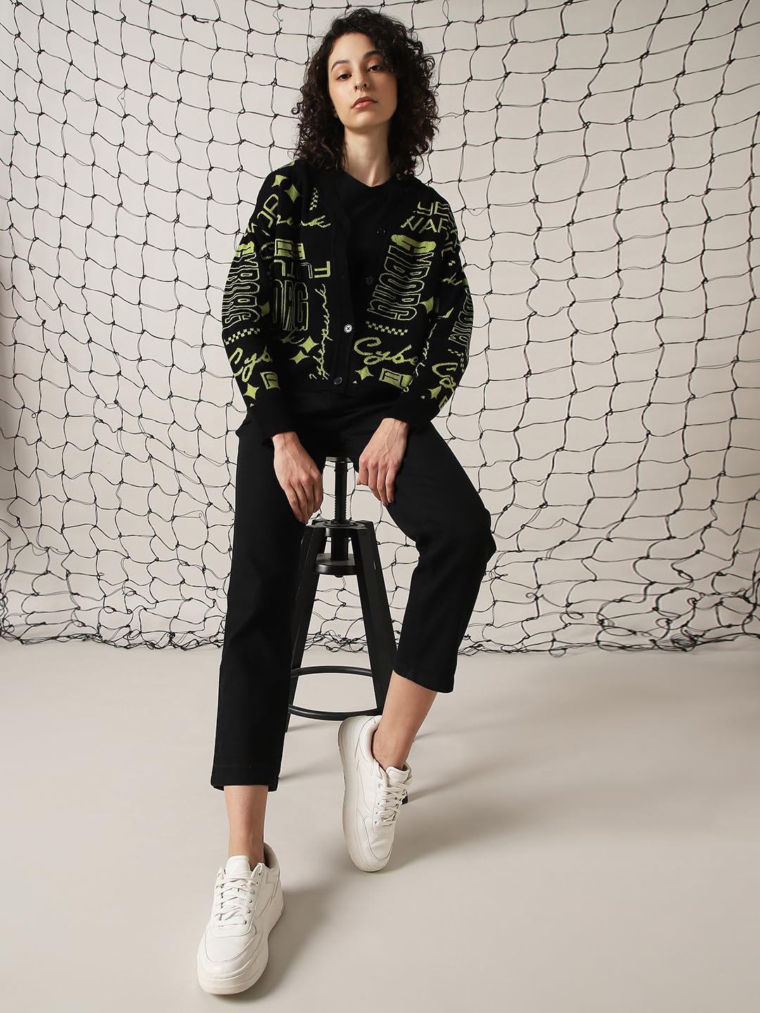 Hubberholme Women Knitted Acrylic Regular Fit V Neck Long Sleeve Sweaters Green