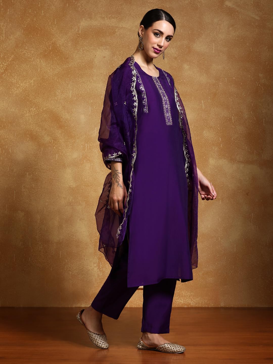 Varanga Women-Thread & Sequin Embroidered Yoke Kurta With Trouser & Scallop Dupatta