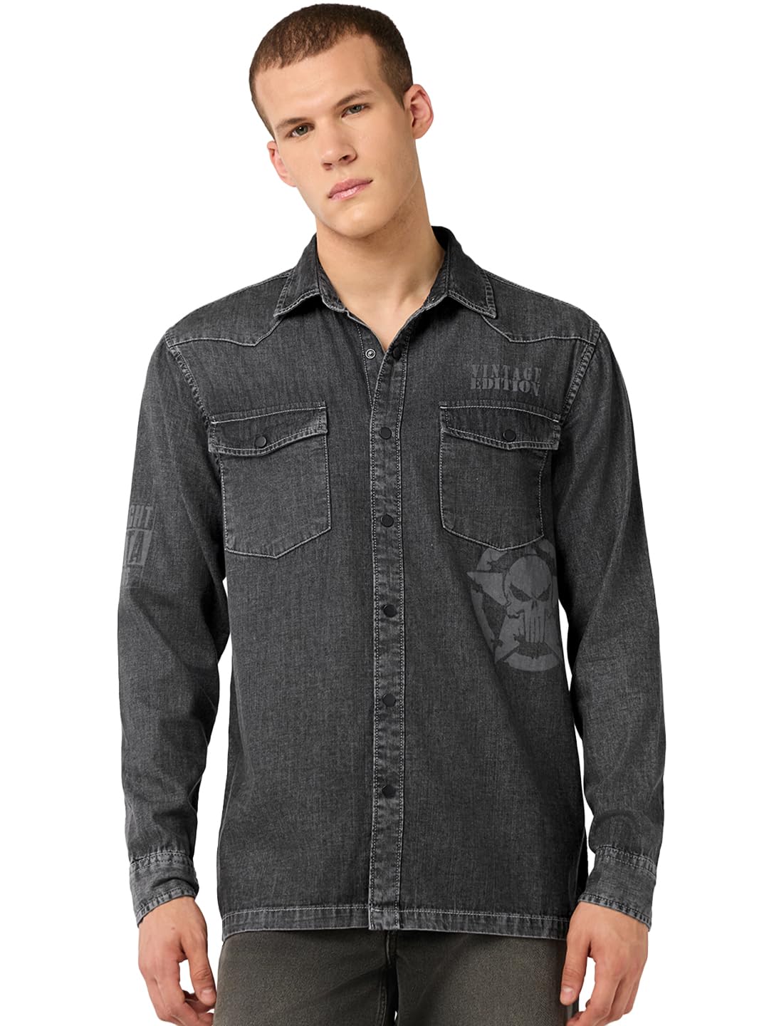 Bewakoof Official Marvel Merchandise Punisher Mens Washed Regular Fit Full Sleeve Collar Pure Cotton Shirt_685293_Black_M
