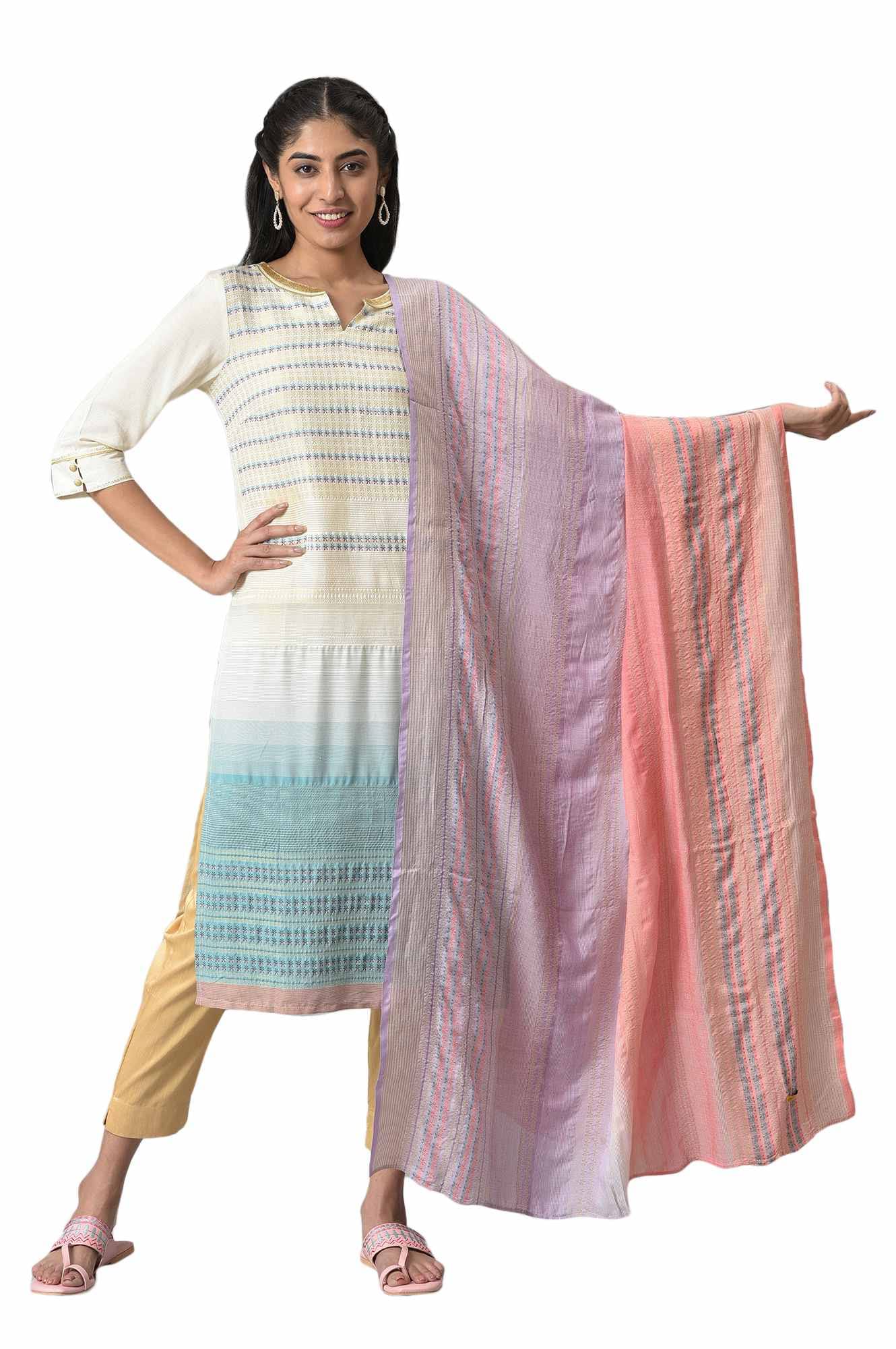Step Up Your Look With This Dobby Zari Dupatta. It'S Soft And Chic Look Amplifies The Overall Elegance Of The Ensemble.