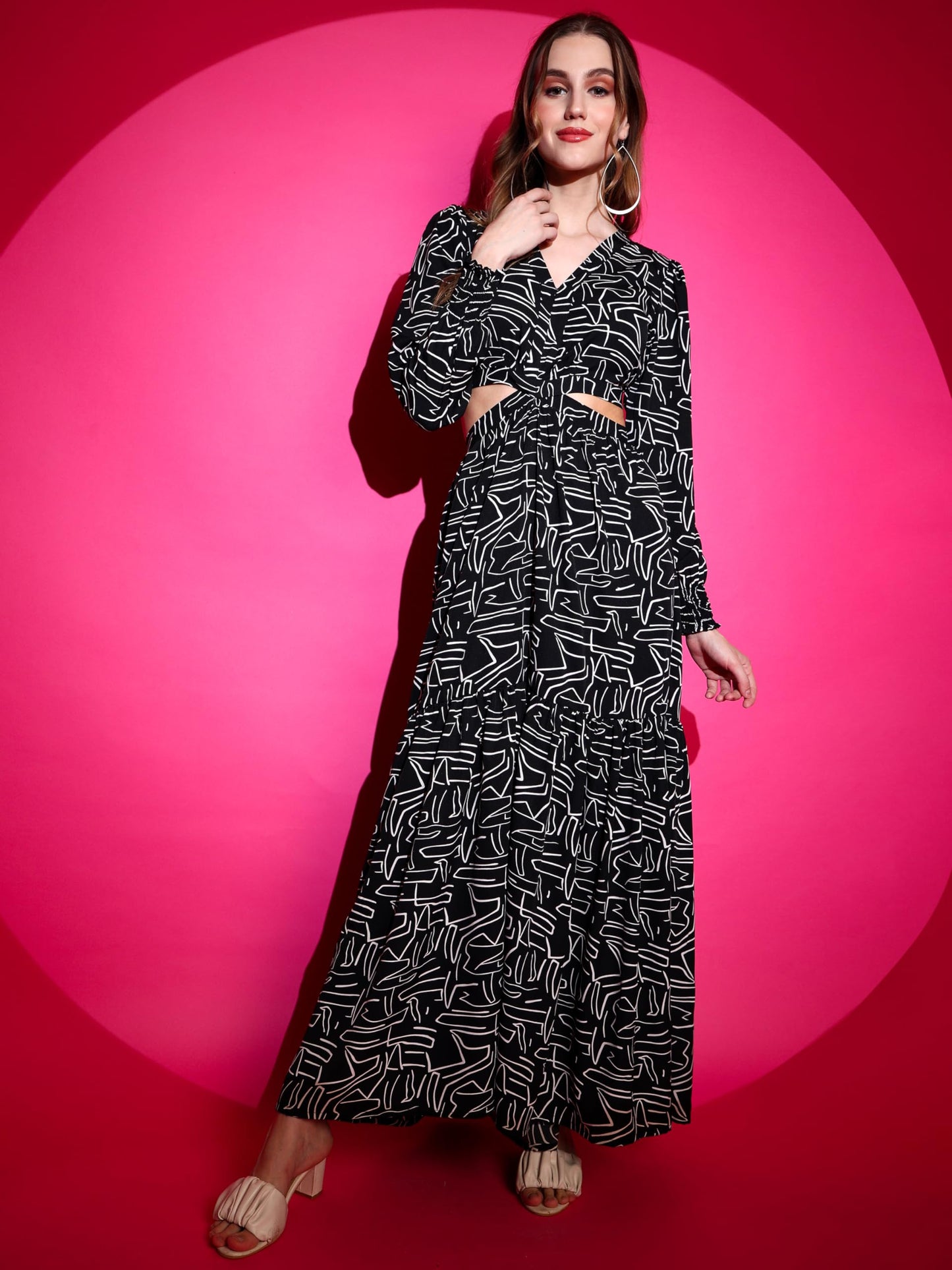 Sheetal Associates WomenS Crepe Fit And Flare Printed Full Sleeve V-Neck Casual Dress Black