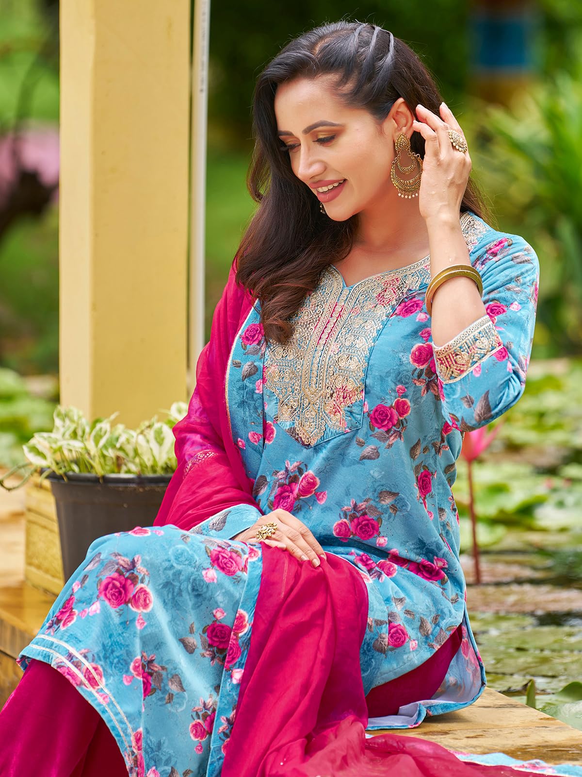 Sanisa Women's Velvet Digital Printed Straight Kurta with Pant and Lace Work Dupatta