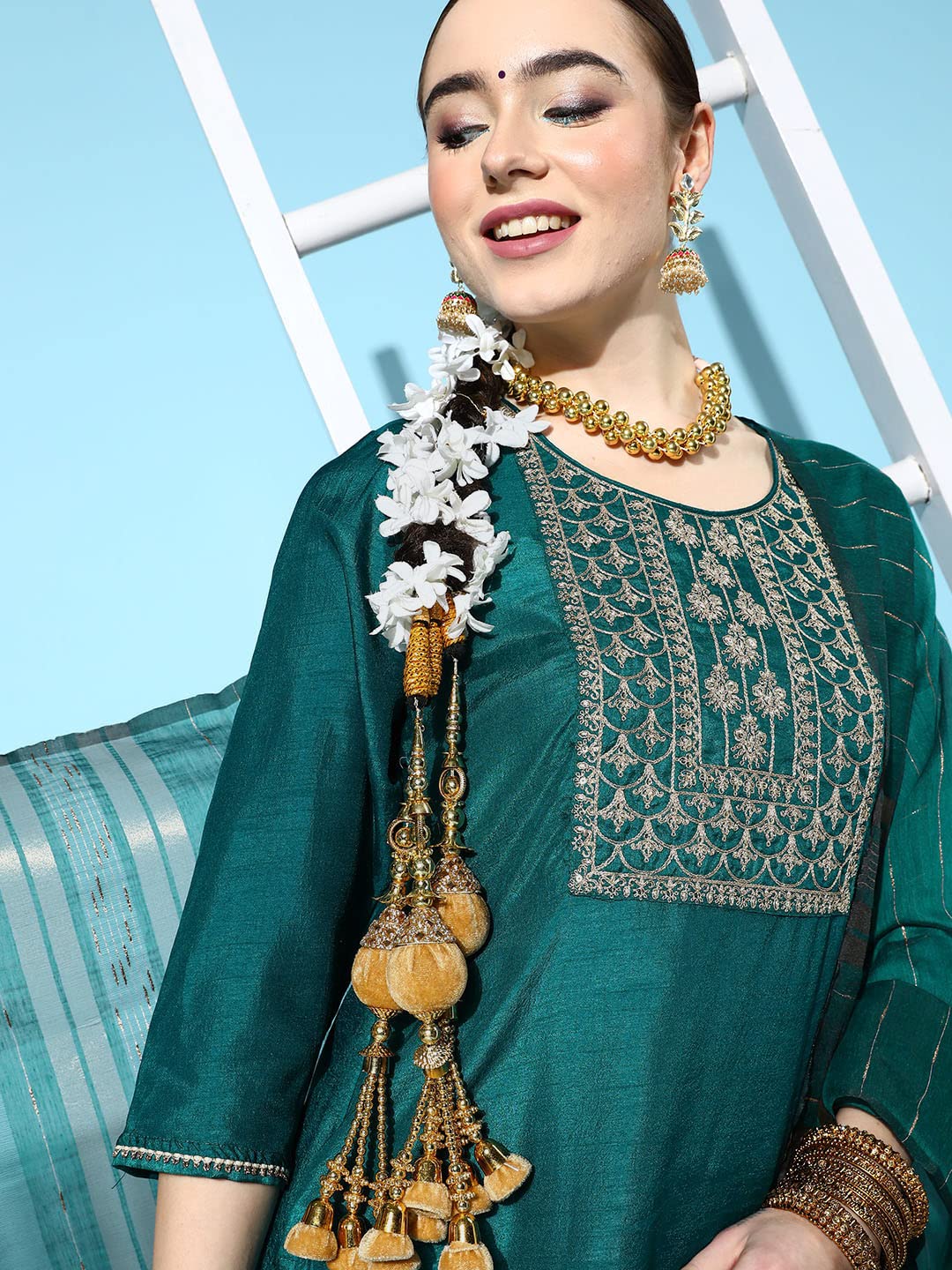ishin Women's Green Yoke Design A-Line Kurta set with Toruser & Dupatta