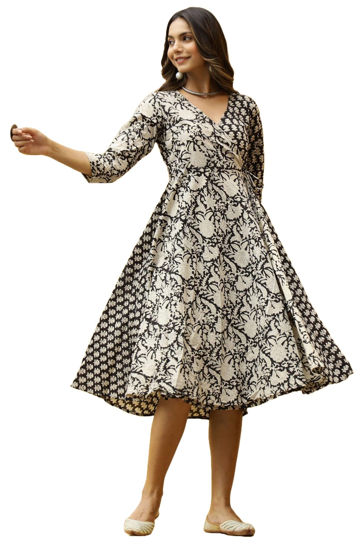 Anni Designer WomenS Cotton Blend Anarkali Printed Kurta (Yogda Black_Xl_Black_X-Large)