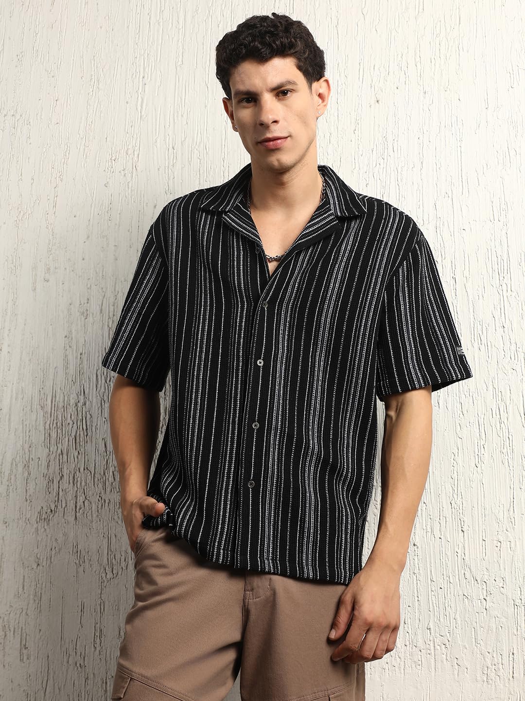 Hubberholme Men Summer Cotton Spread Collar Short Sleeves Oversized Casual Shirt 40 Black