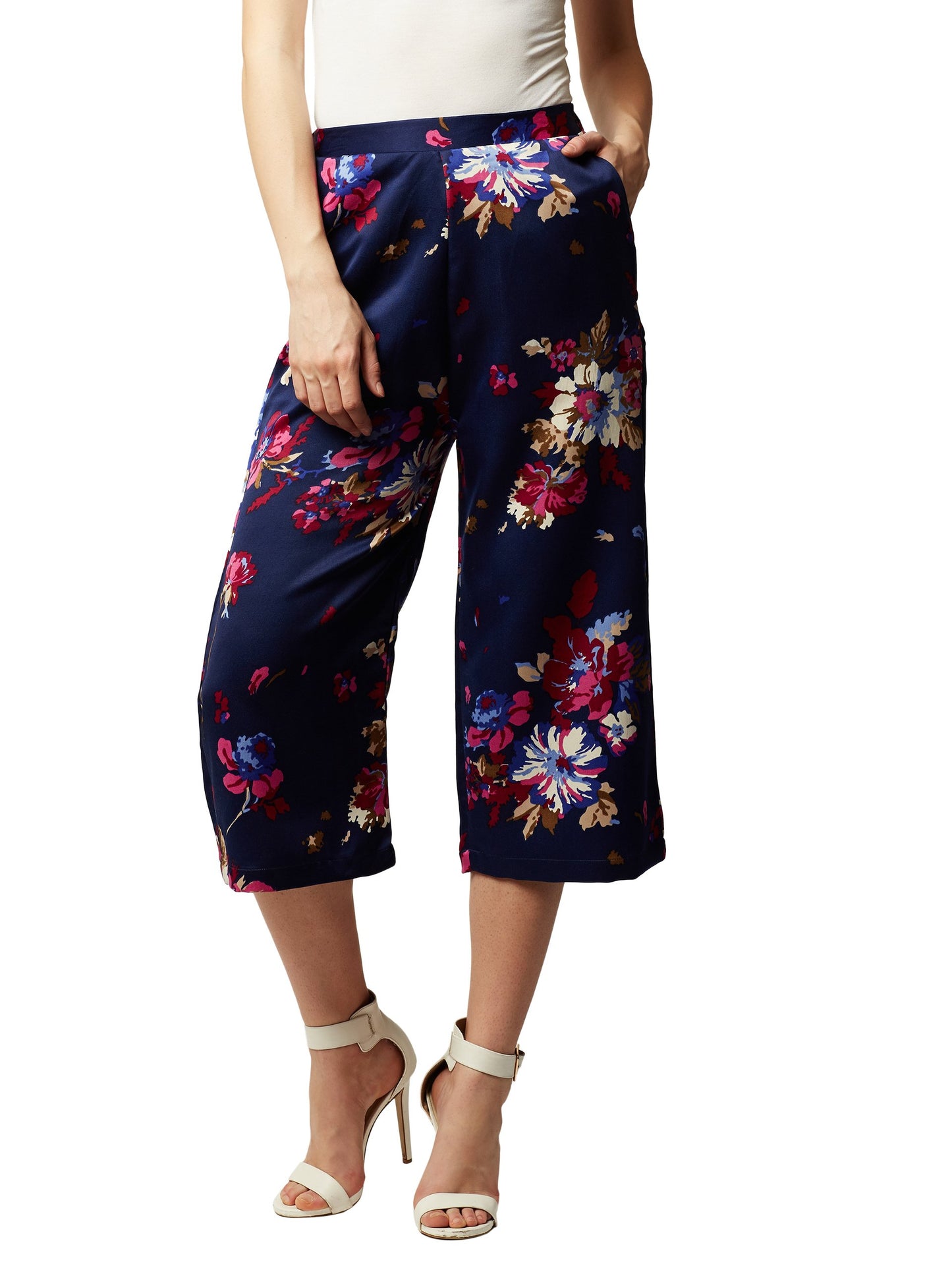 Miss Chase WomenS Navy Blue Floral Print Culotte Pants(Mcaw17Bt03-08-178-02_Multicolor-Base Navy Blue_X-Small)
