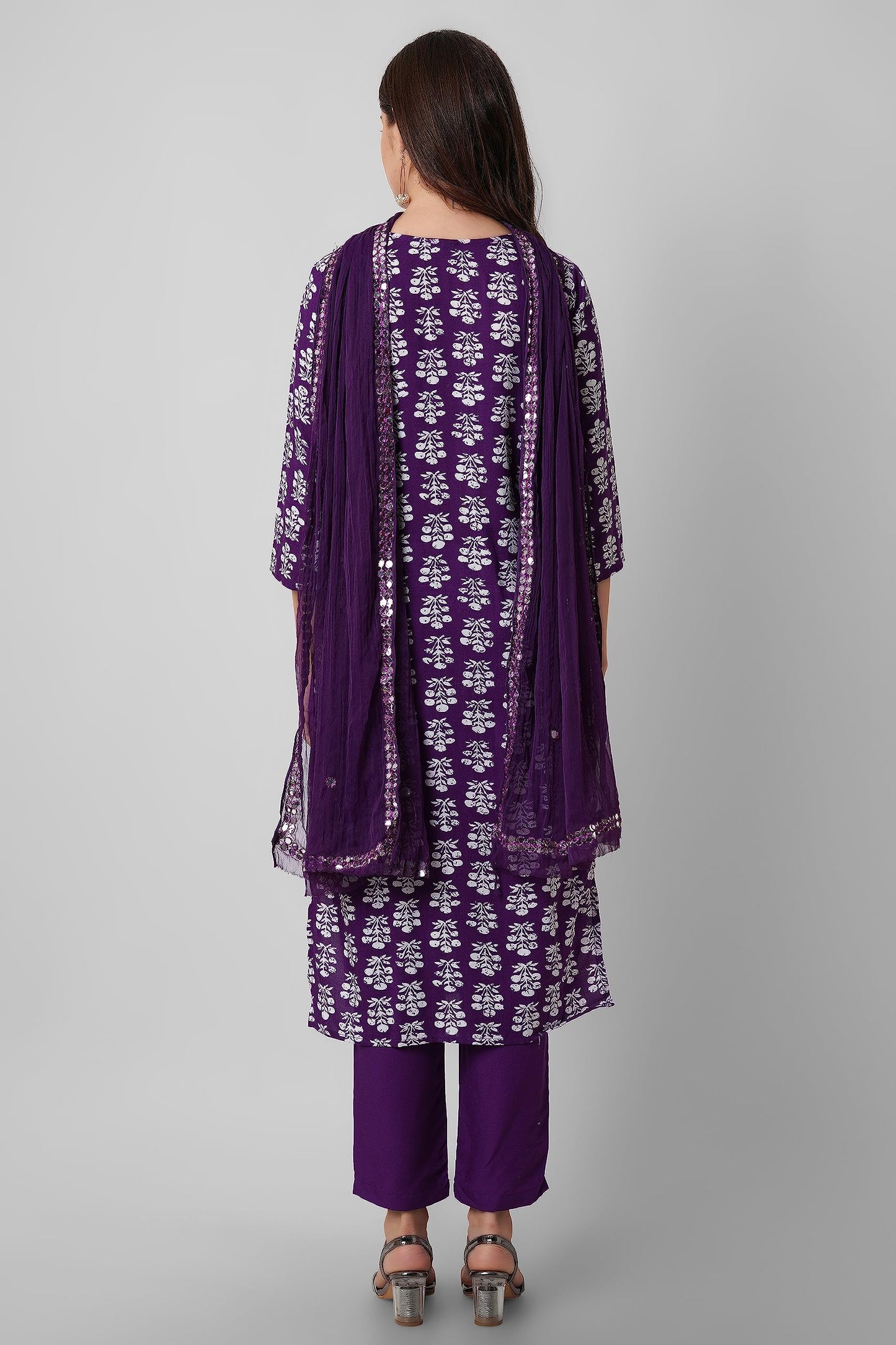 rytras Women's Embroidered Straight Kurta with Pant and Dupatta Set