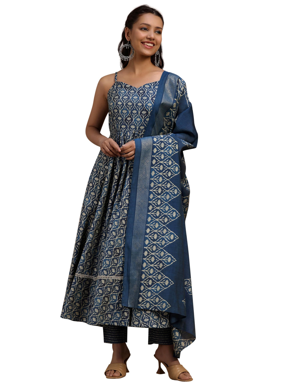 Libas WomenS Silk Blend Kurta Set (35883