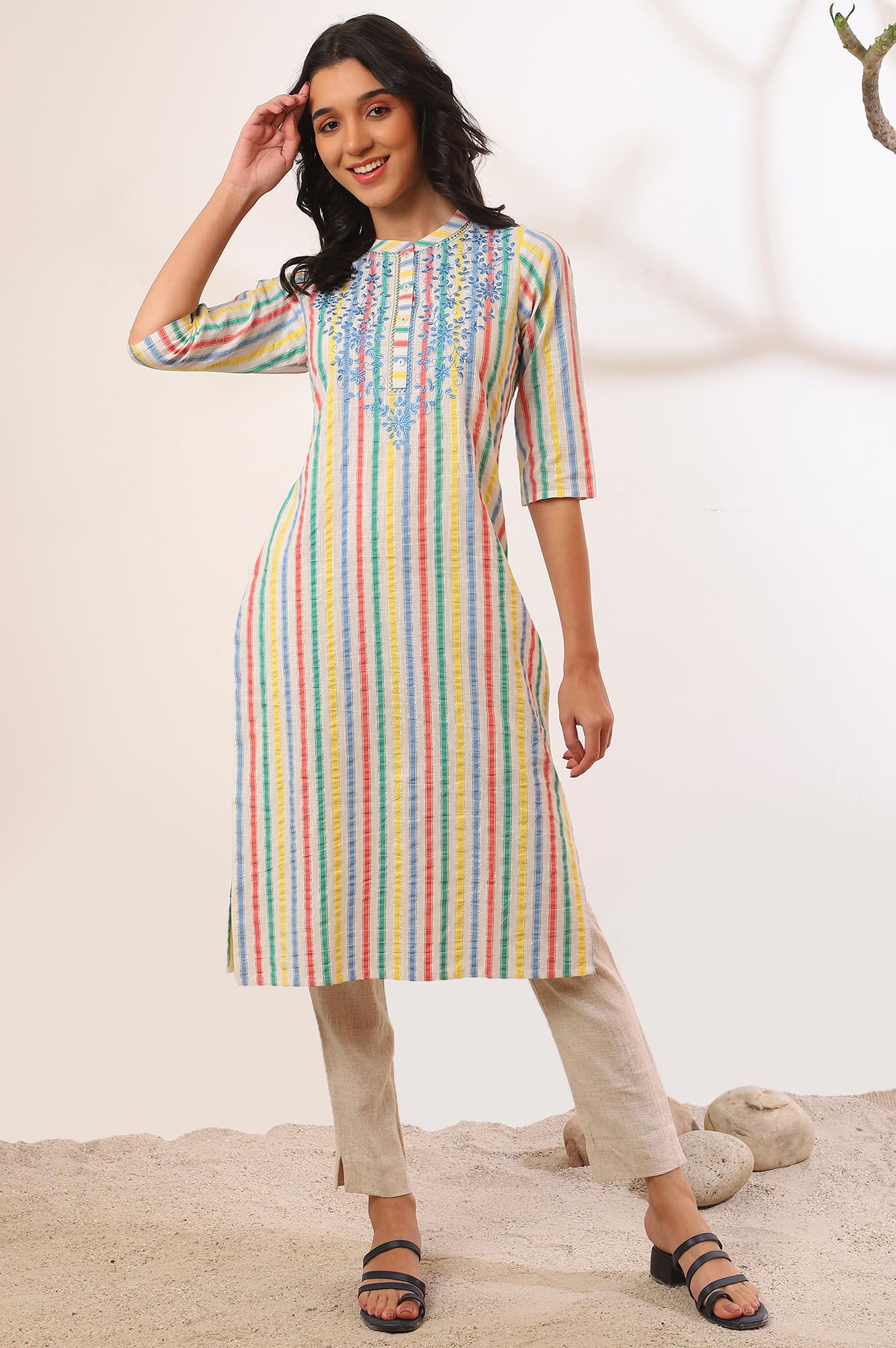 Aurelia Women's Cotton Blend Striped Regular Kurtas