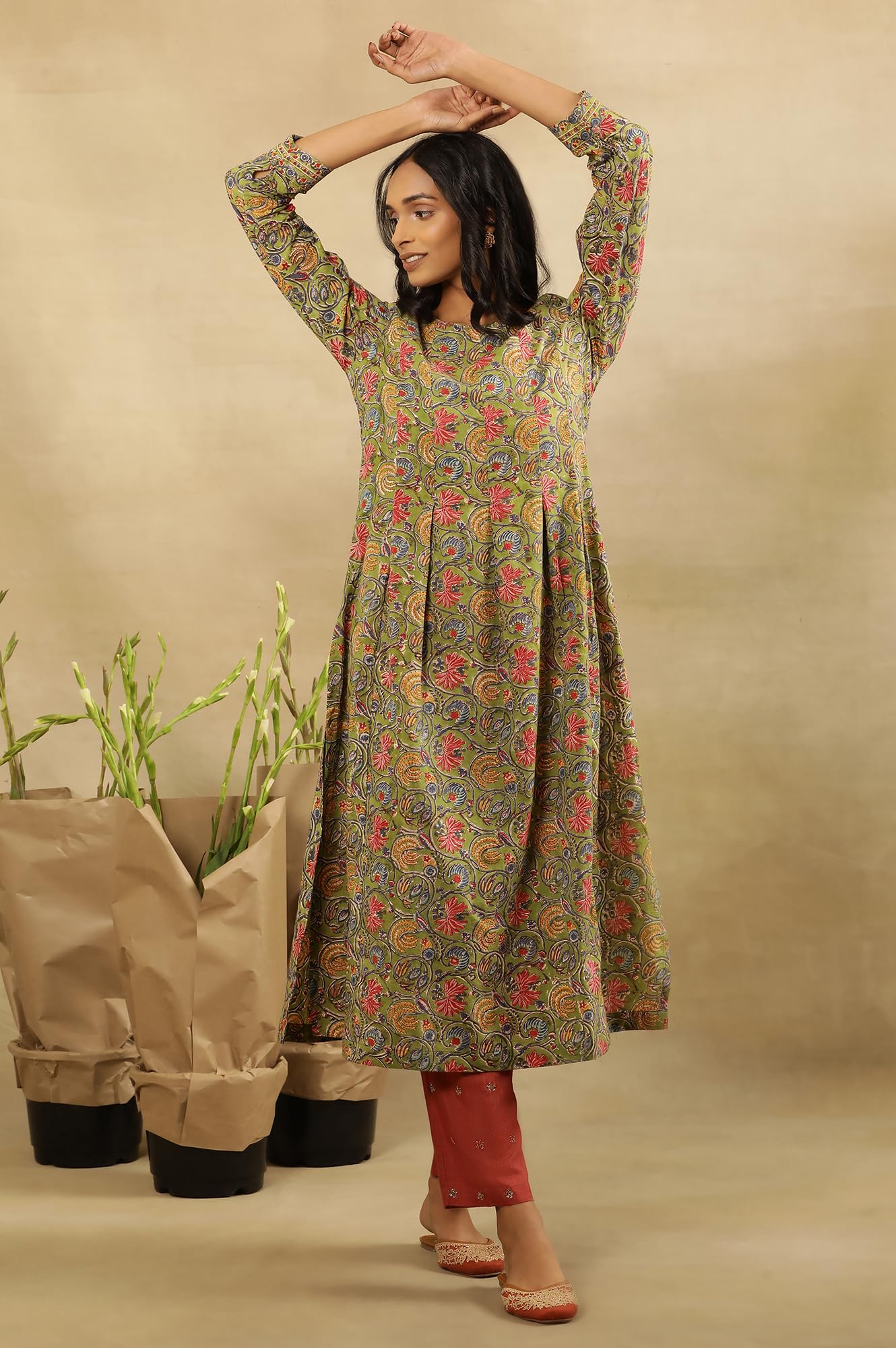 W for Woman Folksong by W Women Green Floral Print Cotton Flared Kurta