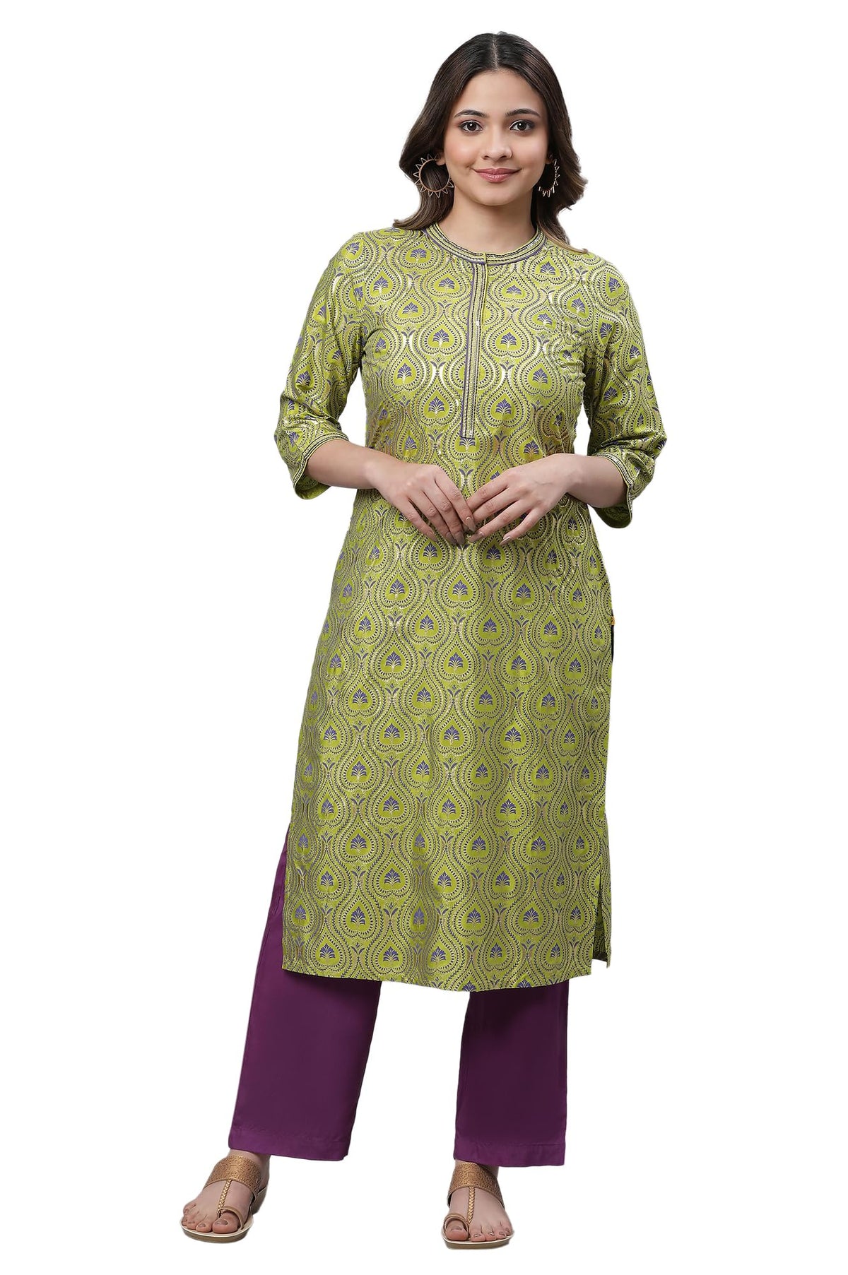 Aurelia WomenS Green Embroidered Festive Kurta In Floral Print