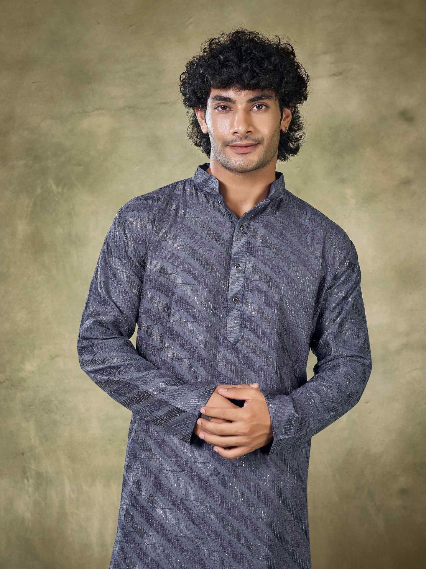 Vardha MenS Royal Blue Viscose Sequence Readymade Kurta For Men - Sequins Embroidery, Mandarin Collar, Traditional Design Blue