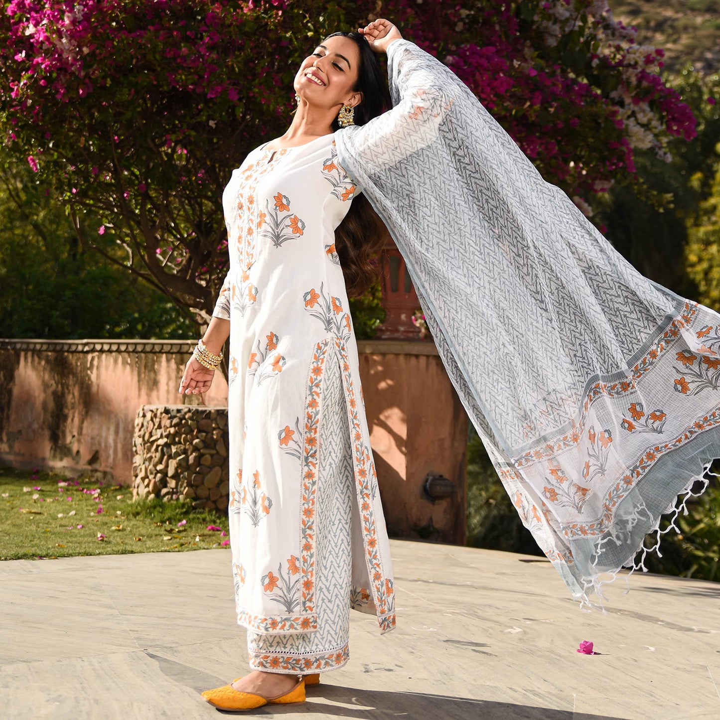 KLOSIA Women Rayon Block Printed Kurta Palazzo With Dupatta