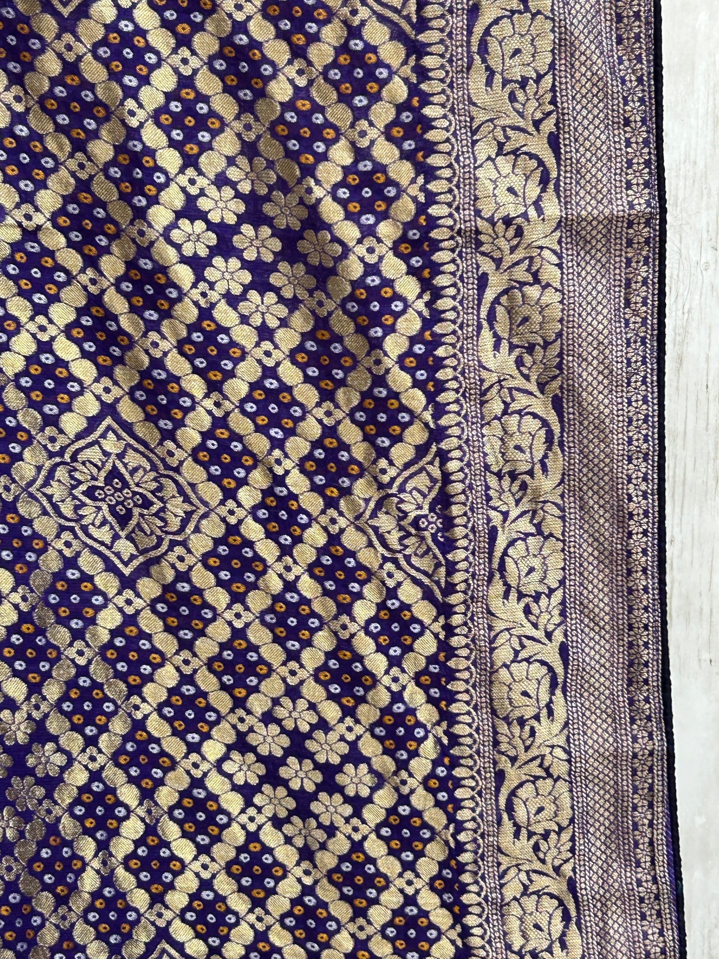 Bandhani patola saree