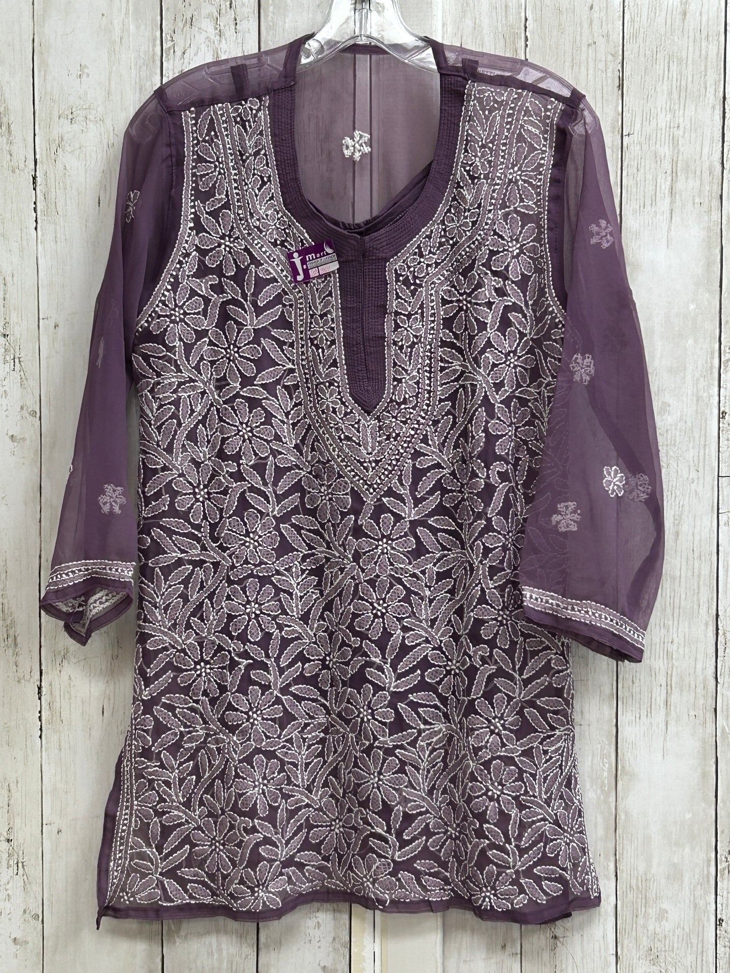 Lucknow chikankari kurti