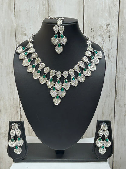 Necklace set
