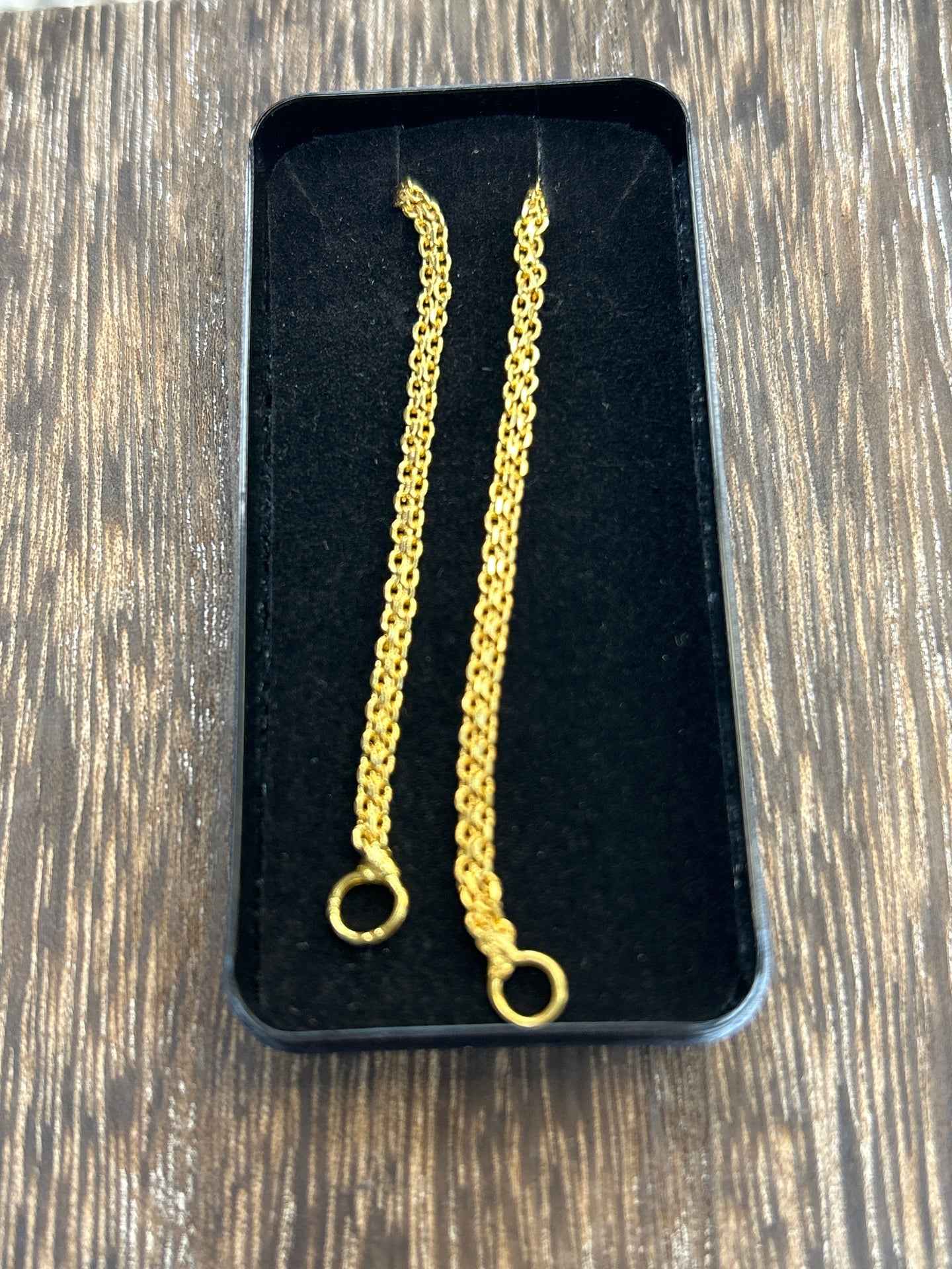 Simple kaan chain : support chain for heavy earrings