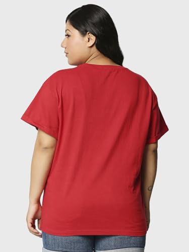 Bewakoof Official Disney Merchandise Womens Graphic Print Boyfriend Fit Half Sleeve Round Neck Cotton Plus Size T-Shirt_493066_