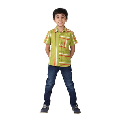 Fabindia BoyS Printed Regular Fit Shirt (100210301_Green