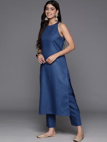 Varanga Women Navy Blue Halter Neck Solid Kurta Paired With Tonal Solid Bottom And Contrast Bhagalpuri Printed Dupatta