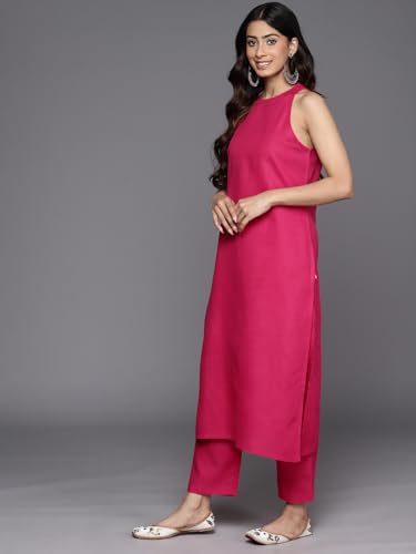Varanga Women Pink Halter Neck Solid Kurta Paired With Tonal Bottom And Bhagalpuri Printed Dupatta