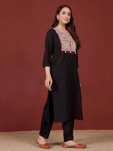 Varanga Women Jaipuri Ethnic Printed Yoke with Tassel & Shell Detailed Straight Kurta Black