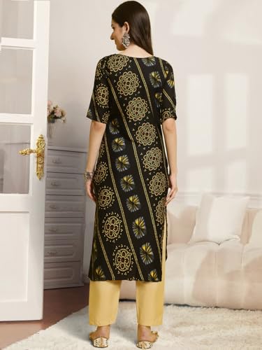Pinkmint Printed Round Neck Kurta Set For Women Ll Kurti & Pant Set For Women Ll Regular Fit Kurta Set (Pack Of 2)