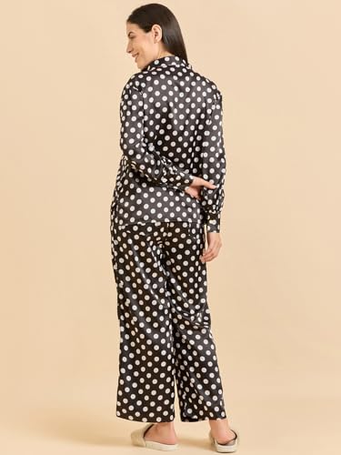 Sweet Dreams Women Printed Front Open Pyjama Set Black