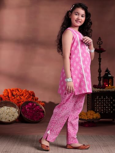 Libas Kids Womens Printed Cotton Straight Kurta With Trousers