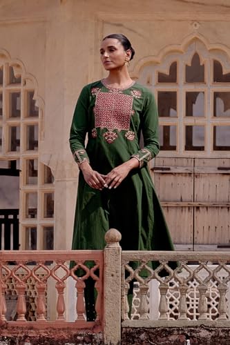 W for Woman Folksong Green Festive Solid Cotton Flared Kurta