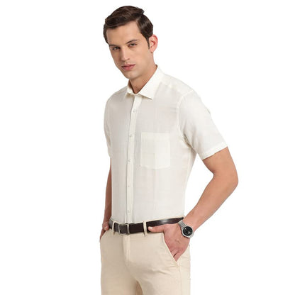 Turtle Men White Cotton Linen Solid Regular Fit Formal Shirts